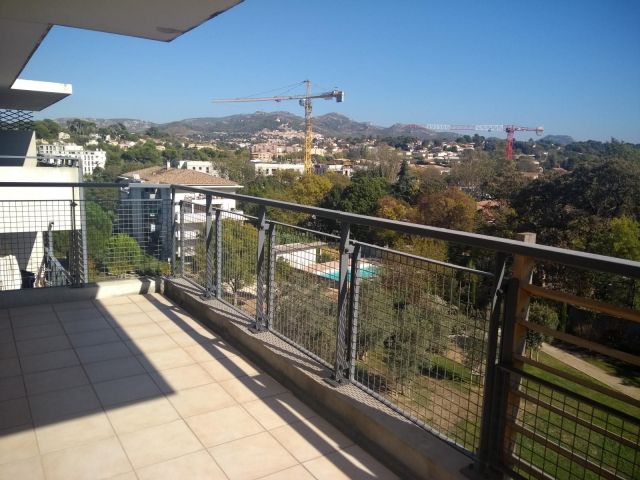 Location appartement 3 pièces Marseille 13ème (13013) - Foncia